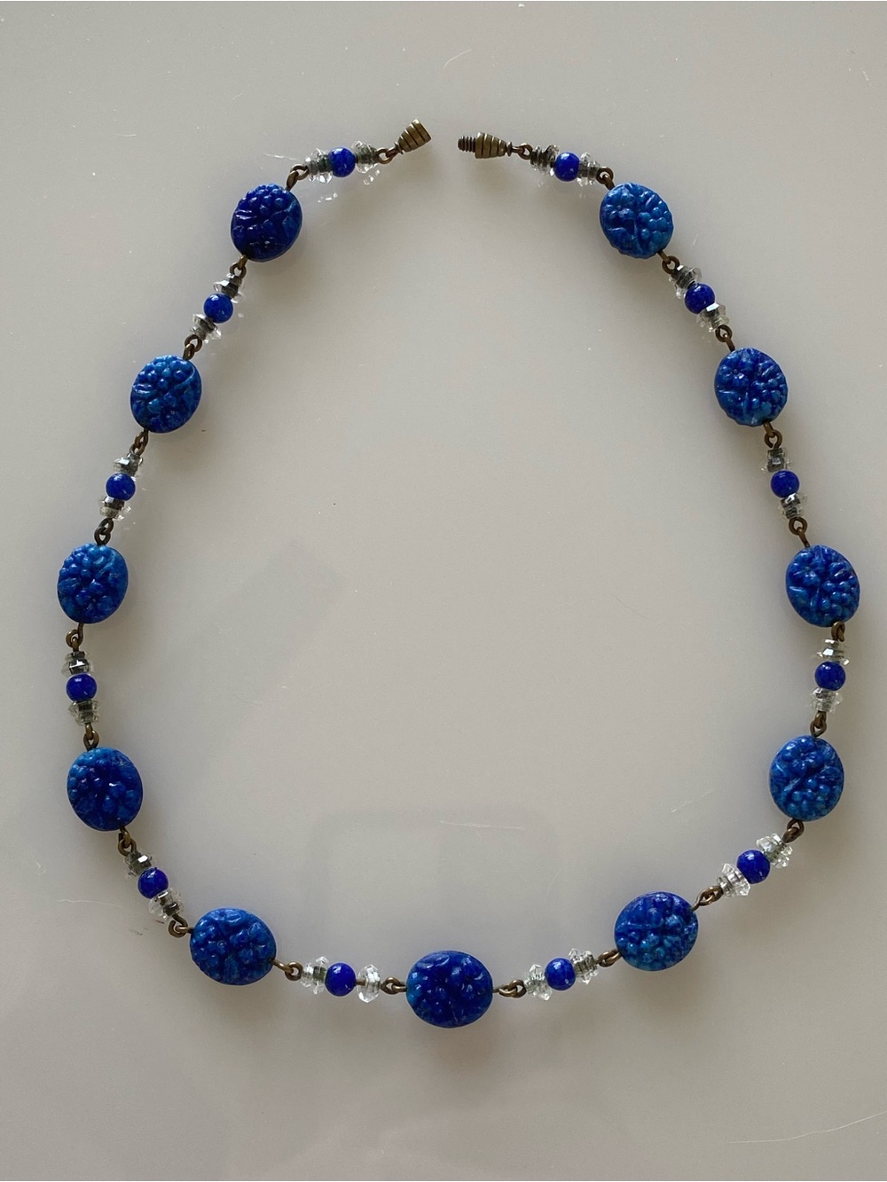 Vintage Art Deco Molded Glass Necklace